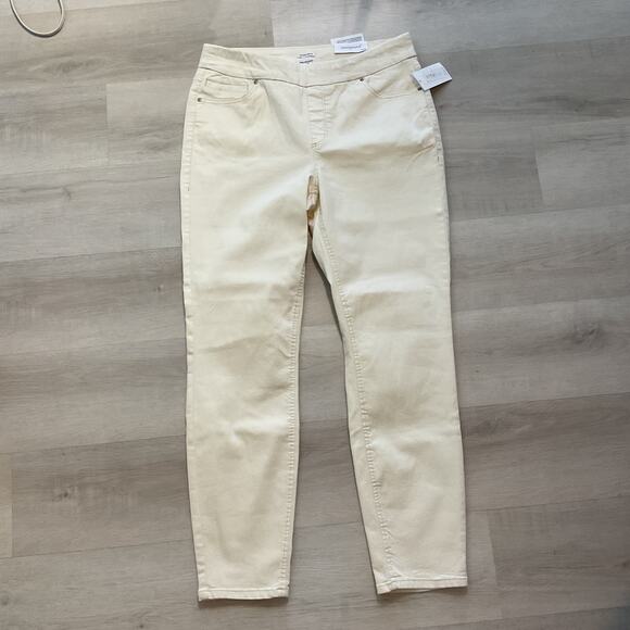 Westbound Womens The High Rise Skinny Jeans Off White 16 Regular NWT - Picture 2 of 16